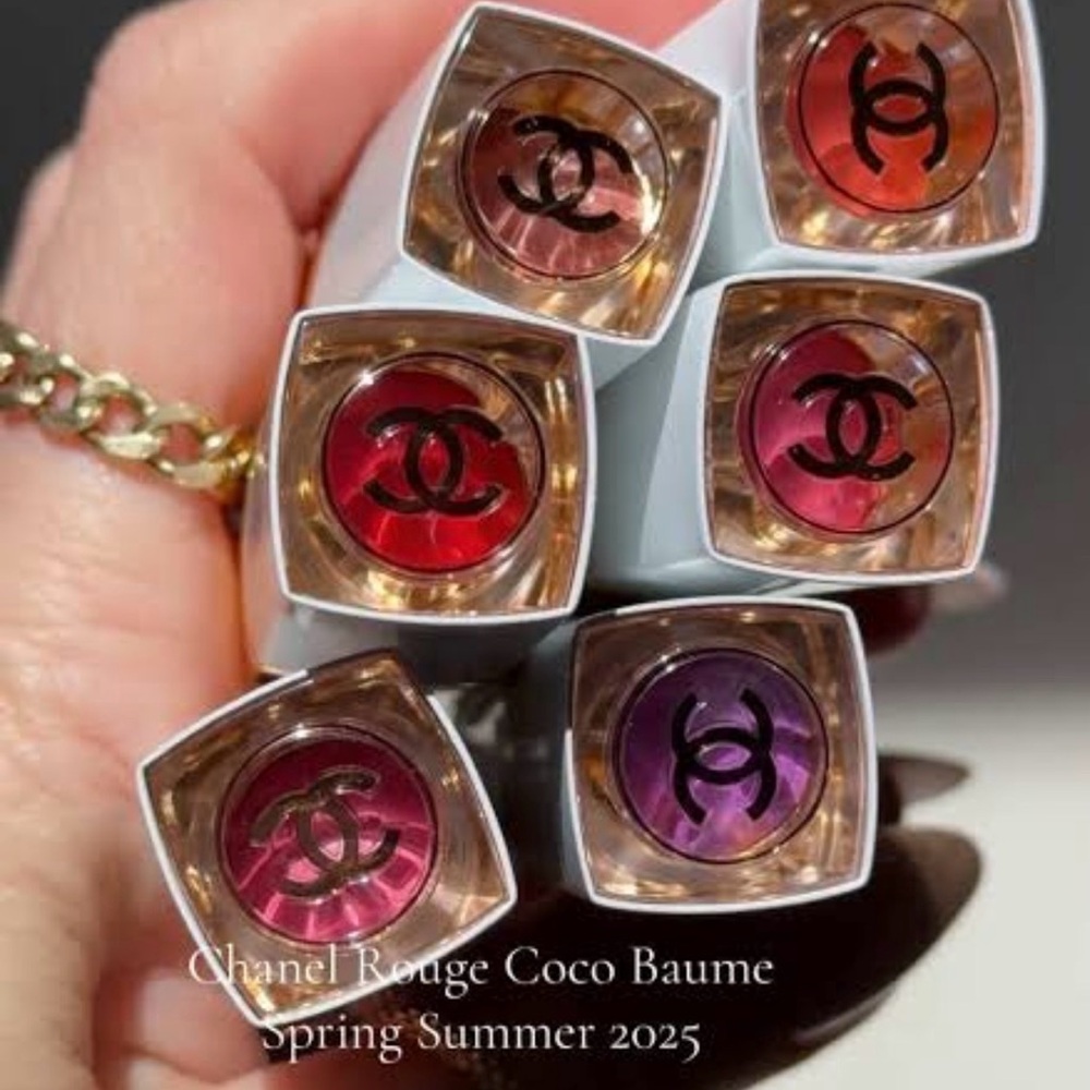 CHANEL Rouge Coco Baume 762 Raspberry Kiss lip balm – New 1 pc